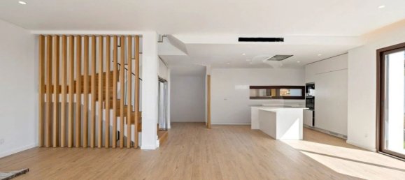 4 bedrooms House in Cascais, Portugal No. 166656 16