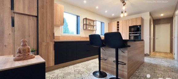 Casa de 5 dormitorios en Zuytpeene, France No. 154042 4