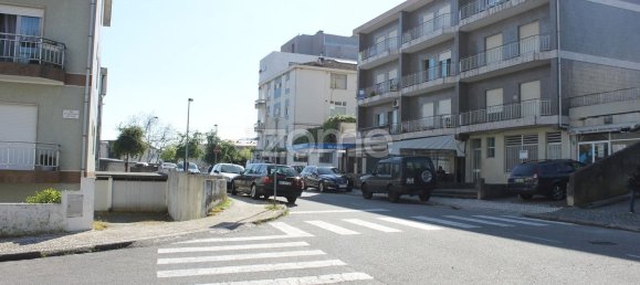 Gewerbliche Immobilie in Braga, Portugal 81m², Nr. 42638 5