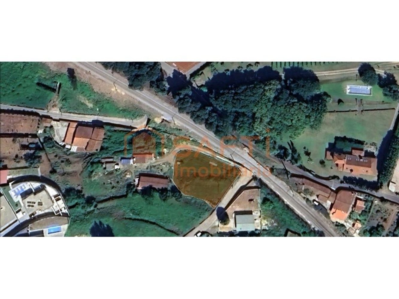  Land in Valenca, Portugal No. 204875