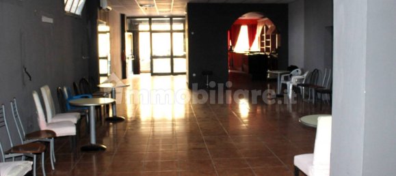 2 rooms Commercial property in Vercelli, Italy No. 142981 23