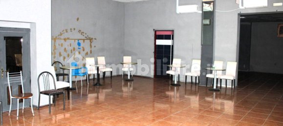 2 rooms Commercial property in Vercelli, Italy No. 142981 11