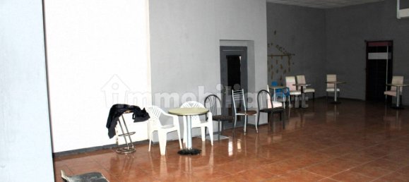 2 rooms Commercial property in Vercelli, Italy No. 142981 14