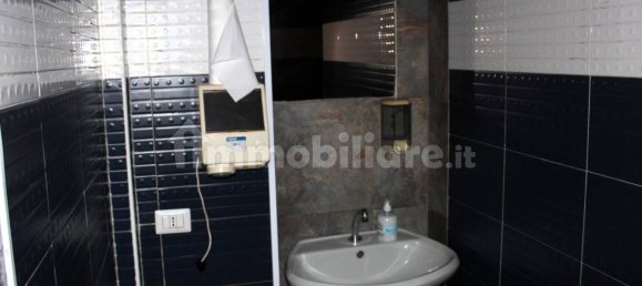 2 rooms Commercial property in Vercelli, Italy No. 142981 21
