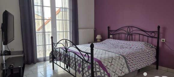 3 bedrooms House in Vienne, France No. 300954 12