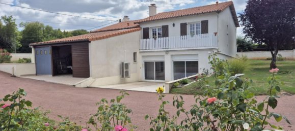 3 bedrooms House in Vienne, France No. 300954 21