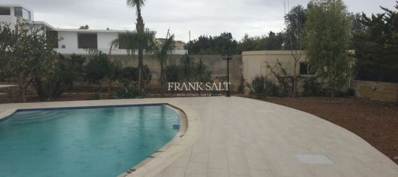 4 bedrooms Villa in Saint Paul's Bay, Malta No. 8929 26