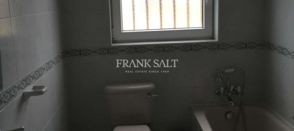 4 bedrooms Villa in Saint Paul's Bay, Malta No. 8929 19