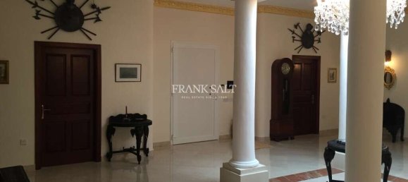 4 bedrooms Villa in Saint Paul's Bay, Malta No. 8929 10