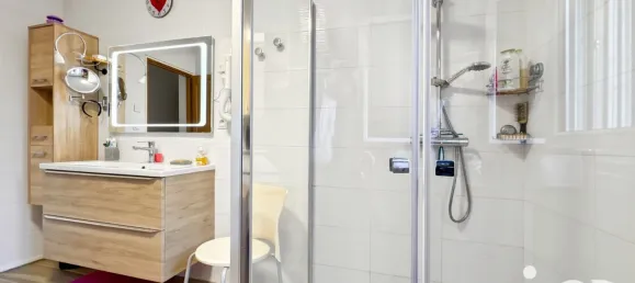 5 bedrooms House in Charbuy, France No. 319136 9