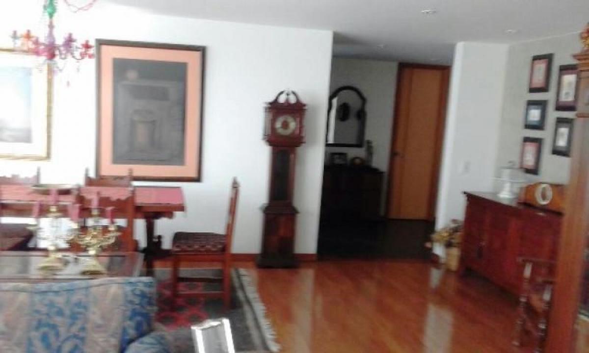 Дом с 3 спальнями в Богота, Колумбия № 11758