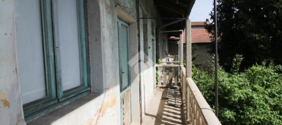 1 chambre Maison à Venegono Superiore, Italy No. 82124 5