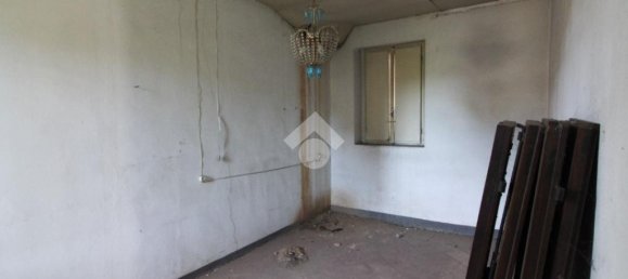 1 chambre Maison à Venegono Superiore, Italy No. 82124 7