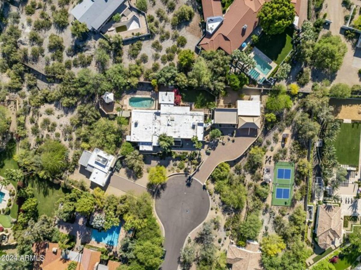  Land in Paradise Valley, USA No. 499671