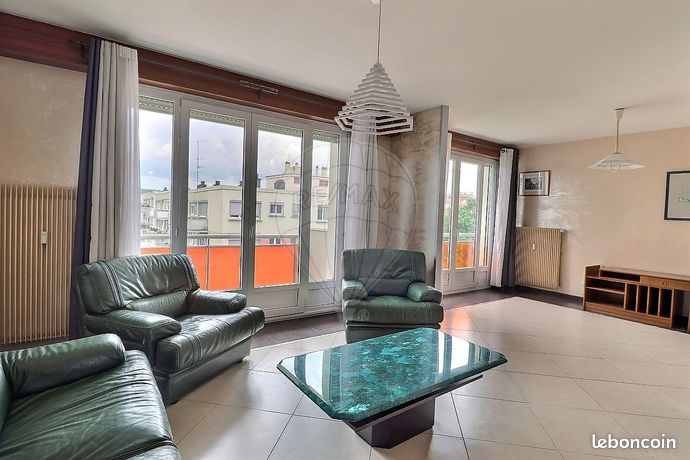 Квартира с 2 спальнями в Вандёвр-ле-Нанси, Франция № 311569