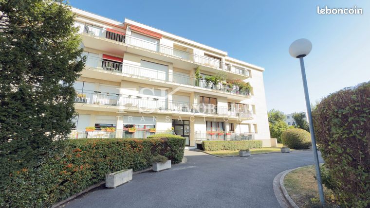 1 bedroom Apartment in Eaubonne, France No. 353554