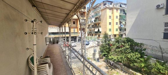 2 bedrooms Apartment in Naples, Italy No. 335533 15