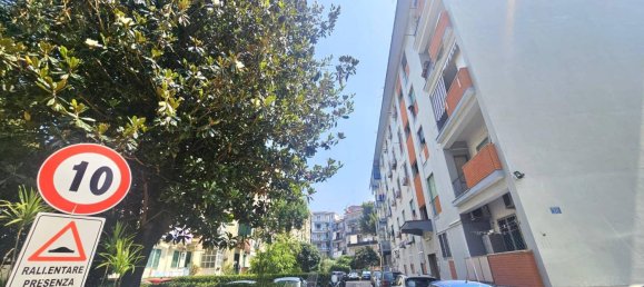 2 bedrooms Apartment in Naples, Italy No. 335533 7