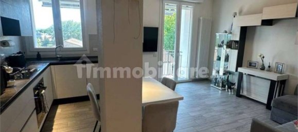 2 bedrooms Apartment in Modena, Italy No. 262846 3