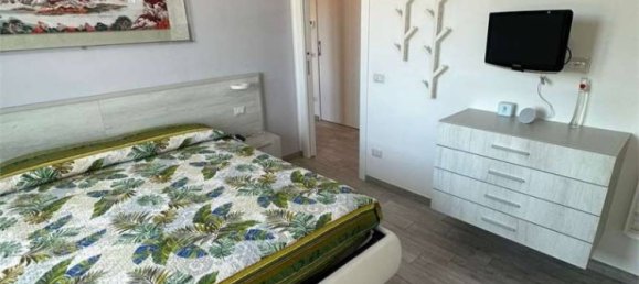 2 bedrooms Apartment in Modena, Italy No. 262846 15