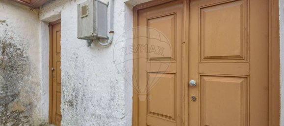 2 bedrooms House in Santa Marinha do Zezere, Portugal No. 16947 2