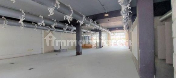 Gewerbliche Immobilie in Montecosaro, Italy 625m², Nr. 316998 14