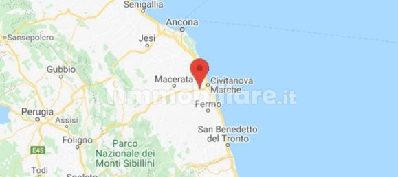 Gewerbliche Immobilie in Montecosaro, Italy 625m², Nr. 316998 3