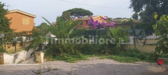 Вилла с 2 спальнями в Анцио, Италия № 258543 8