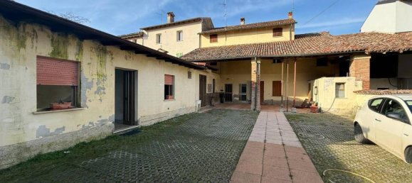 Дом с 6 комнатами в Крема, Италия № 143581 5