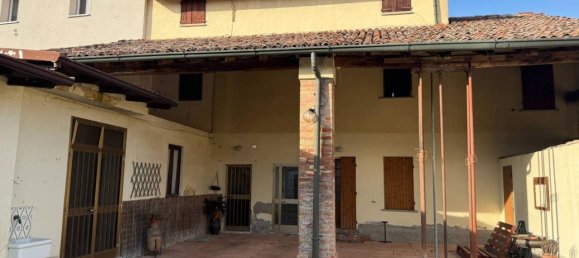 Дом с 6 комнатами в Крема, Италия № 143581 9