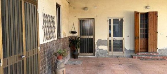 Дом с 6 комнатами в Крема, Италия № 143581 10