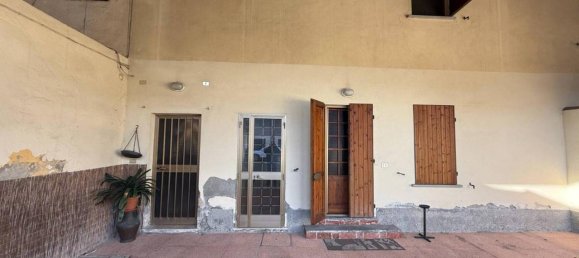 Дом с 6 комнатами в Крема, Италия № 143581 17