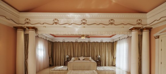 6 bedrooms Villa in Cadiz, Spain No. 84821 25