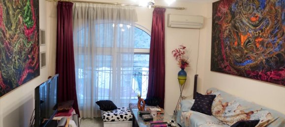 200m² Commercial property in Piraeus, Greece No. 5330 4