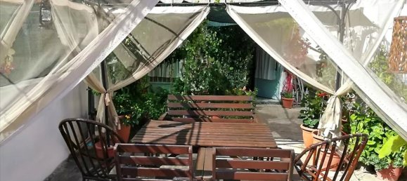 200m² Commercial property in Piraeus, Greece No. 5330 3