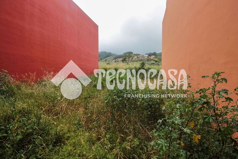 Terreno en San Cristóbal de La Laguna, Spain 135 m² No. 244075