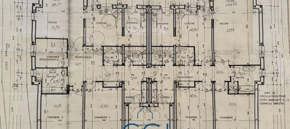 Edifício em Saarbrucken, Germany N.º 325385 9