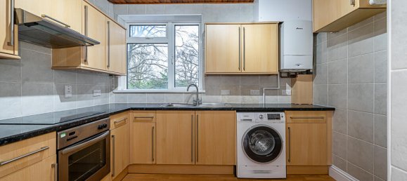 4 bedrooms Apartment in Ealing, United Kingdom No. 14126 4