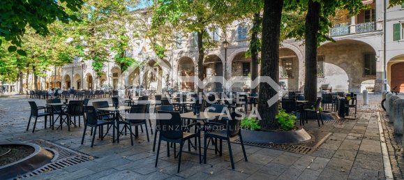 65m² Commercial property in Reggio Emilia, Italy No. 334699 26