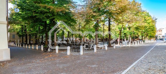 65m² Commercial property in Reggio Emilia, Italy No. 334699 23