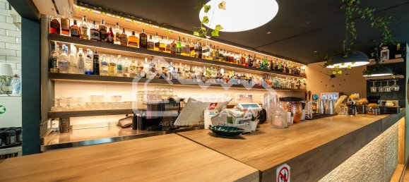 65m² Commercial property in Reggio Emilia, Italy No. 334699 22