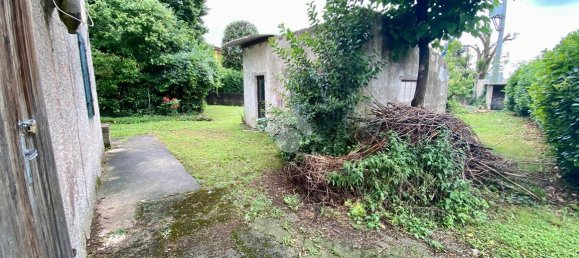 Casa de 6 habitaciónes en Pordenone, Italy No. 17641 10