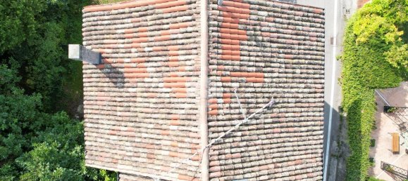 Casa de 6 habitaciónes en Pordenone, Italy No. 17641 16