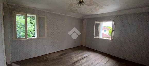 Casa de 6 habitaciónes en Pordenone, Italy No. 17641 9