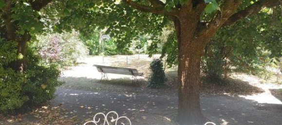 Casa de 4 dormitorios en Niort, France No. 305719 2