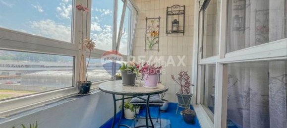 3 bedrooms Apartment in Vigo, Spain No. 190350 2