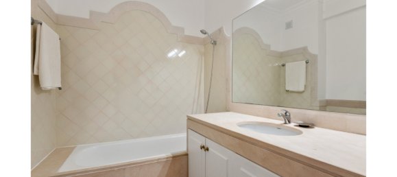 4 bedrooms Apartment in Cascais, Portugal No. 110465 23