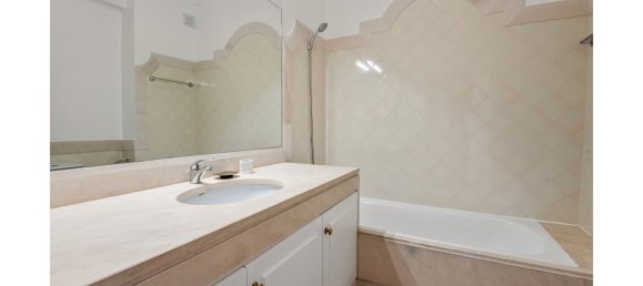 4 bedrooms Apartment in Cascais, Portugal No. 110465 20