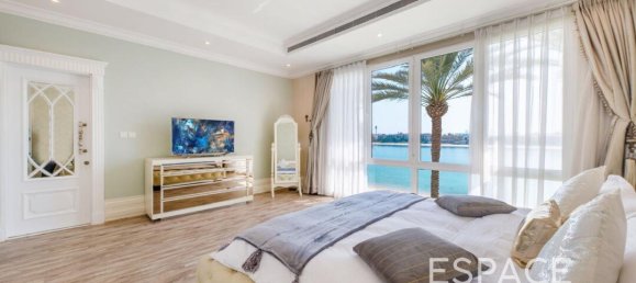 5 bedrooms Villa in Palm Jumeirah, UAE No. 106167 7