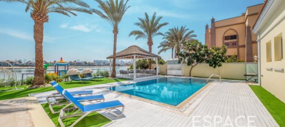 5 bedrooms Villa in Palm Jumeirah, UAE No. 106167 17